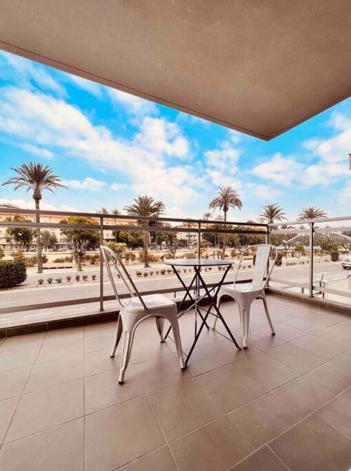 Apartamento Centrico Con Plaza De Garaje Y Piscina Apartman Murcia Kültér fotó