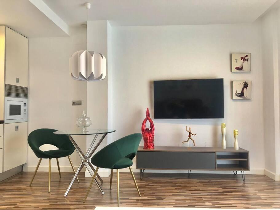 Apartamento Centrico Con Plaza De Garaje Y Piscina Apartman Murcia Kültér fotó
